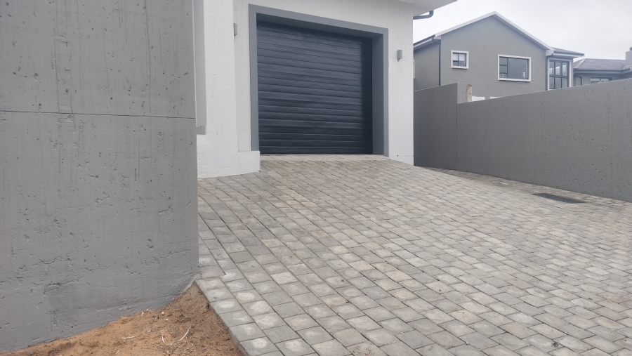 3 Bedroom Property for Sale in Tergniet Western Cape